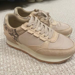 Zara Beige and Snake Print Sneakers
